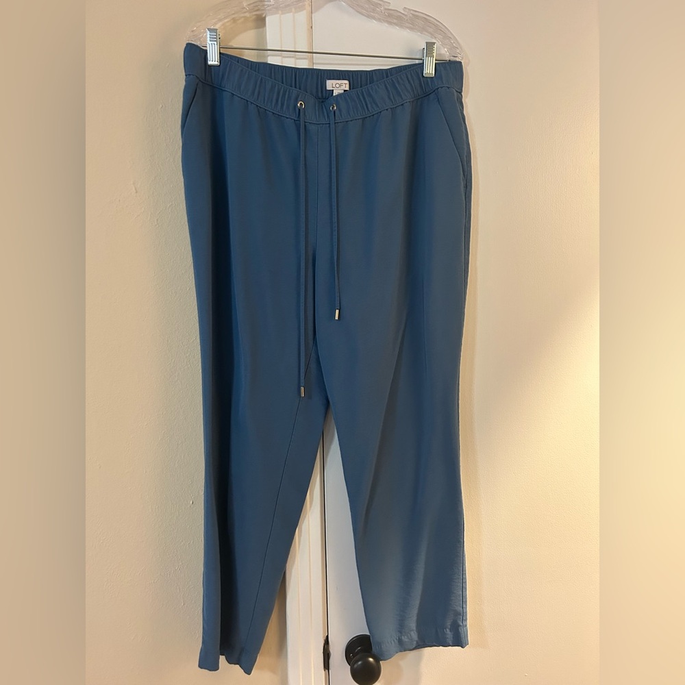 LOFT Women’s Teal loungers